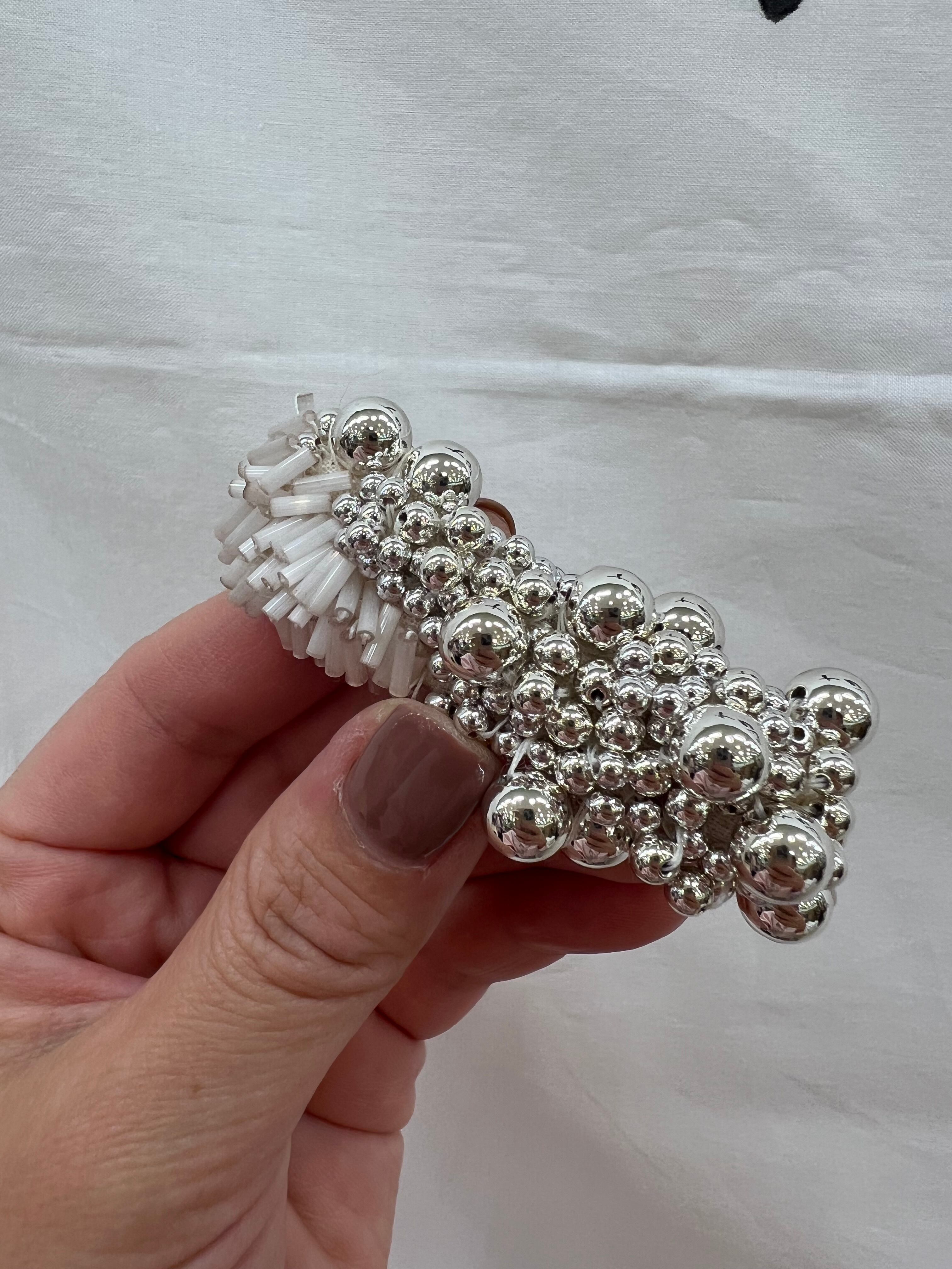 ビーズ刺繍ブローチ/stick silver | teEde