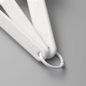 貝印 KAI プラスチック 計量スプーン 3本セット 大さじ 小さじ 小さじ1/2 食洗機対応 ホワイト KAI KITCHEN 日本製 DH8120