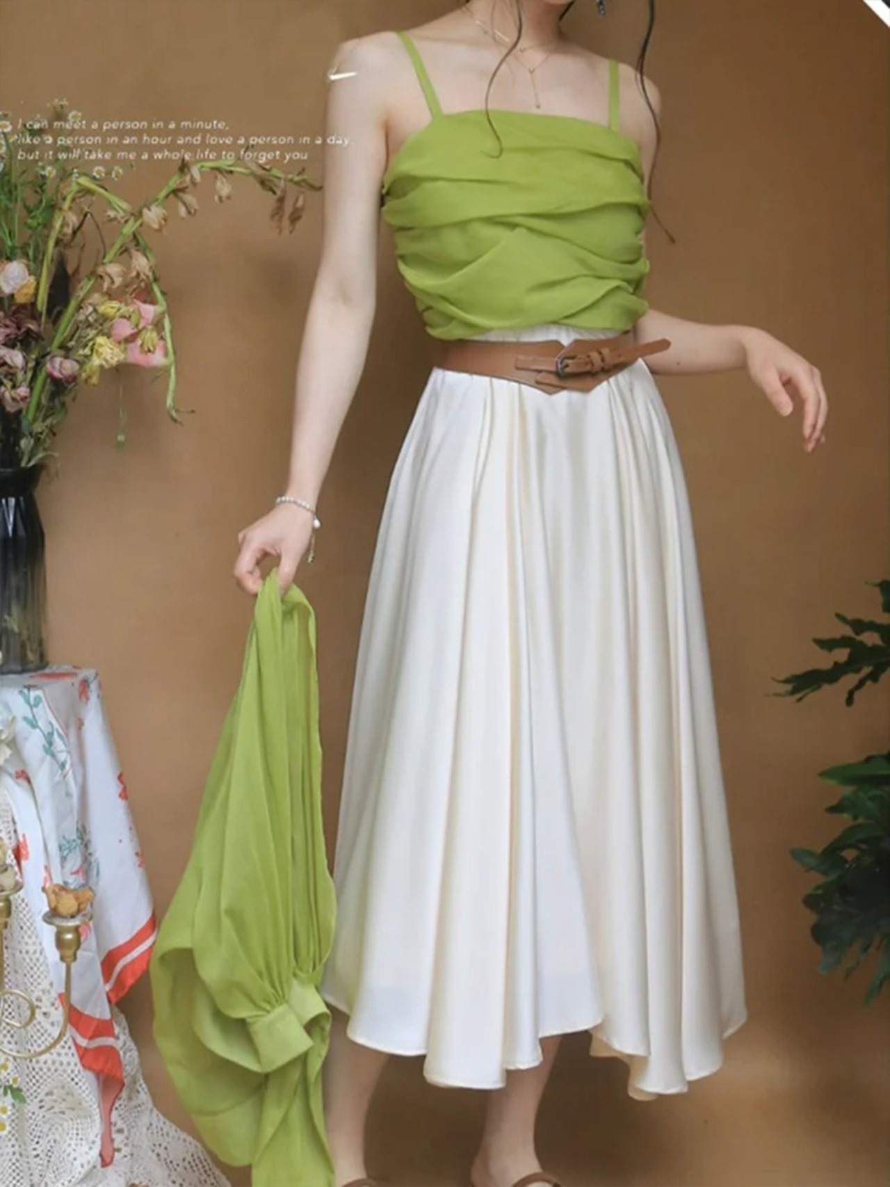 【0200】Variant With Waist Belt Short Sleeve 2 Piece Set