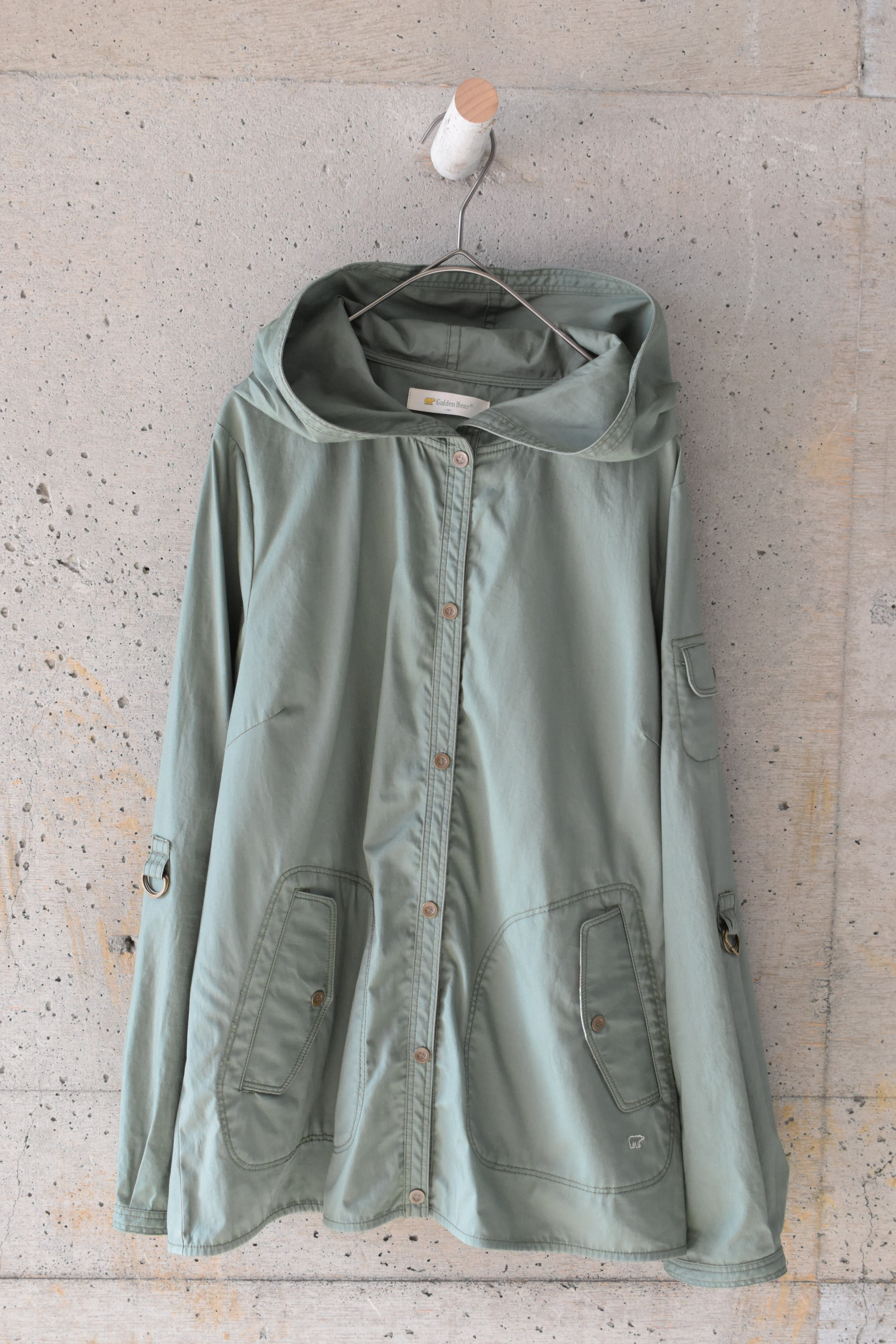 Lightweight moss green jacket