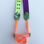 30mm幅カメラストラップパープル裏地蛍光グリーン革ムラ染