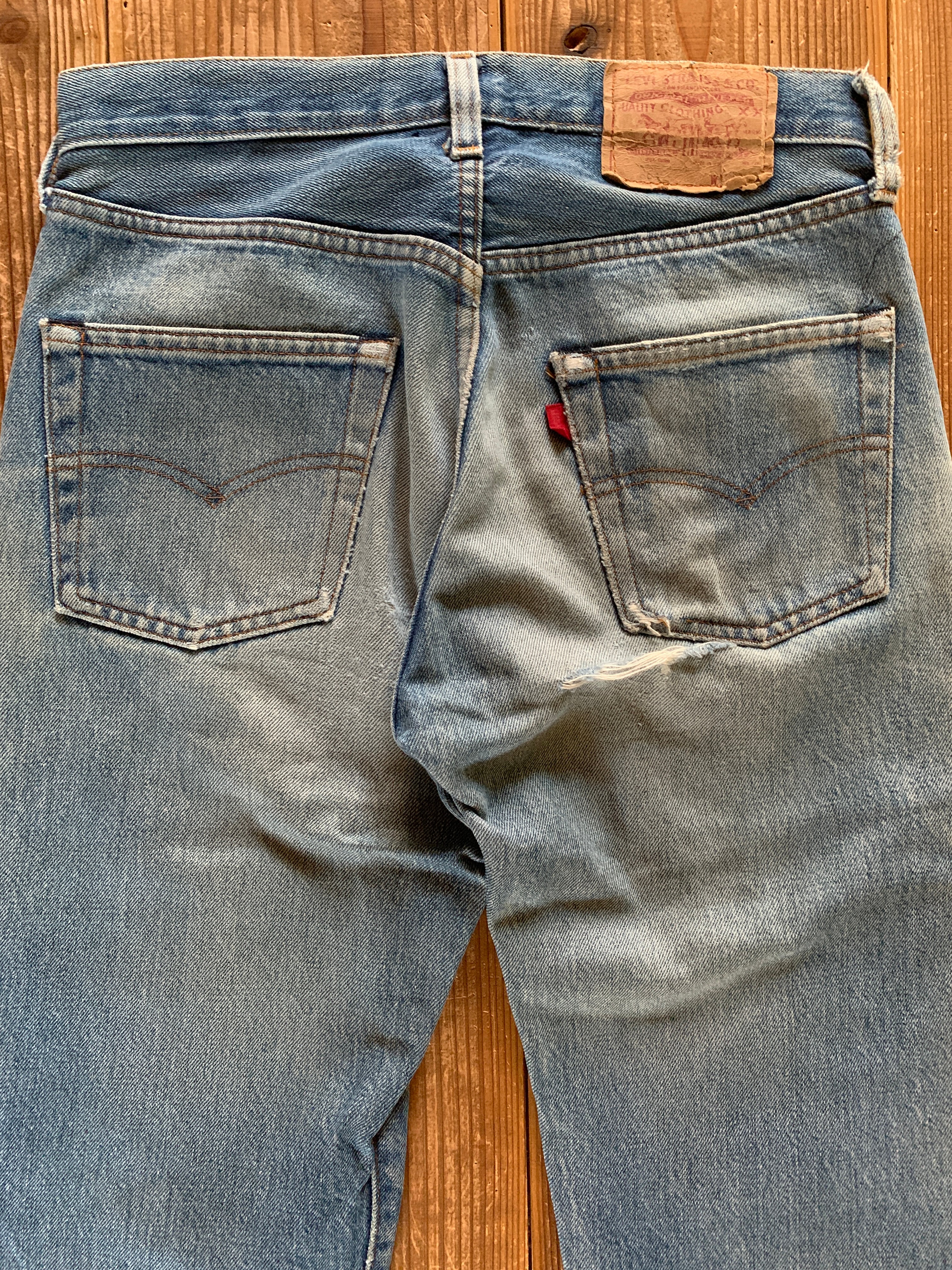 80's Levi's 501 デニムパンツ 赤耳 ボタン裏524  リペア跡あり 良色落ち 実寸(31x29)