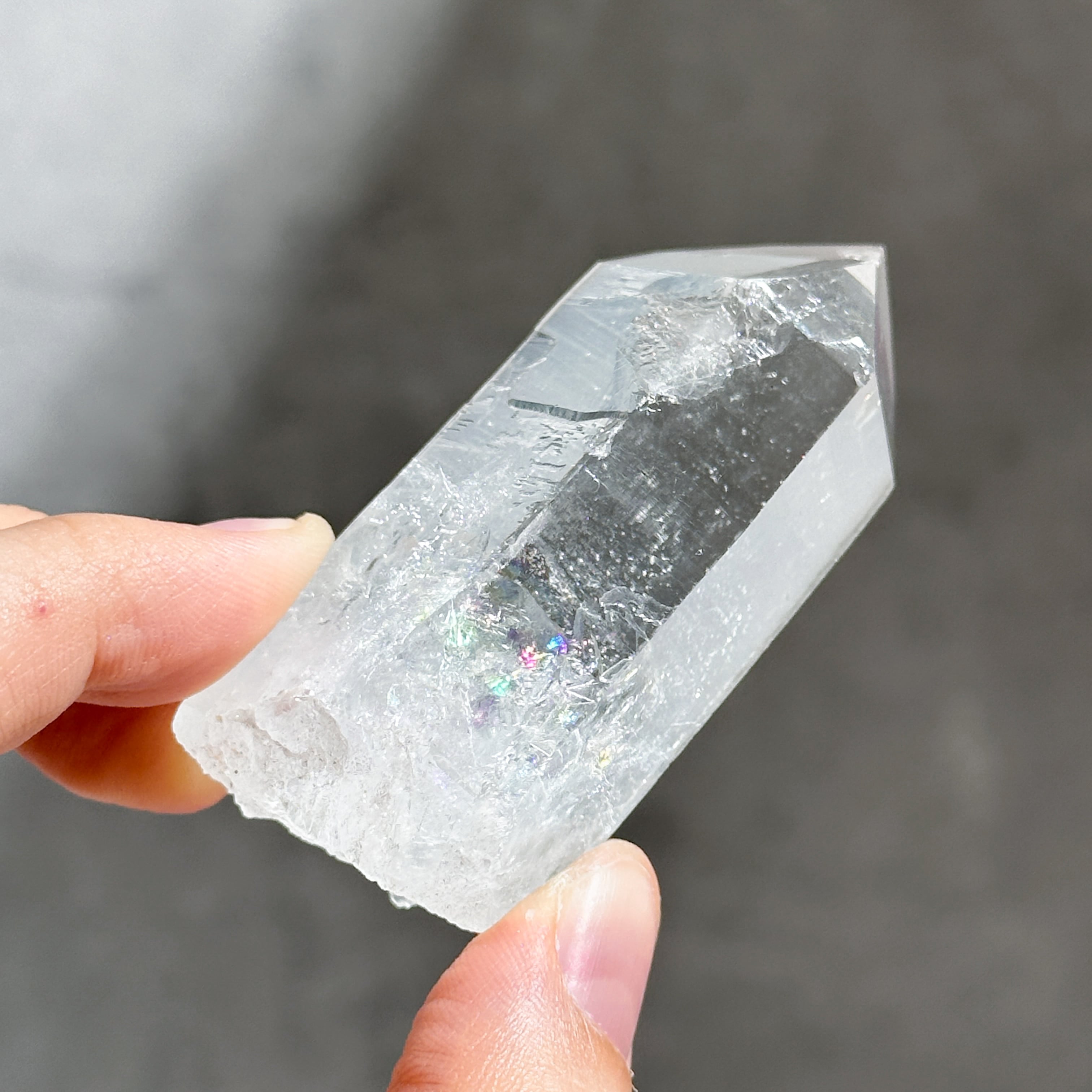 虹◎ゼッカ産クリアクォーツ ポイント 原石  35◇ Clear Quartz ◇天然石・鉱物・パワーストーン