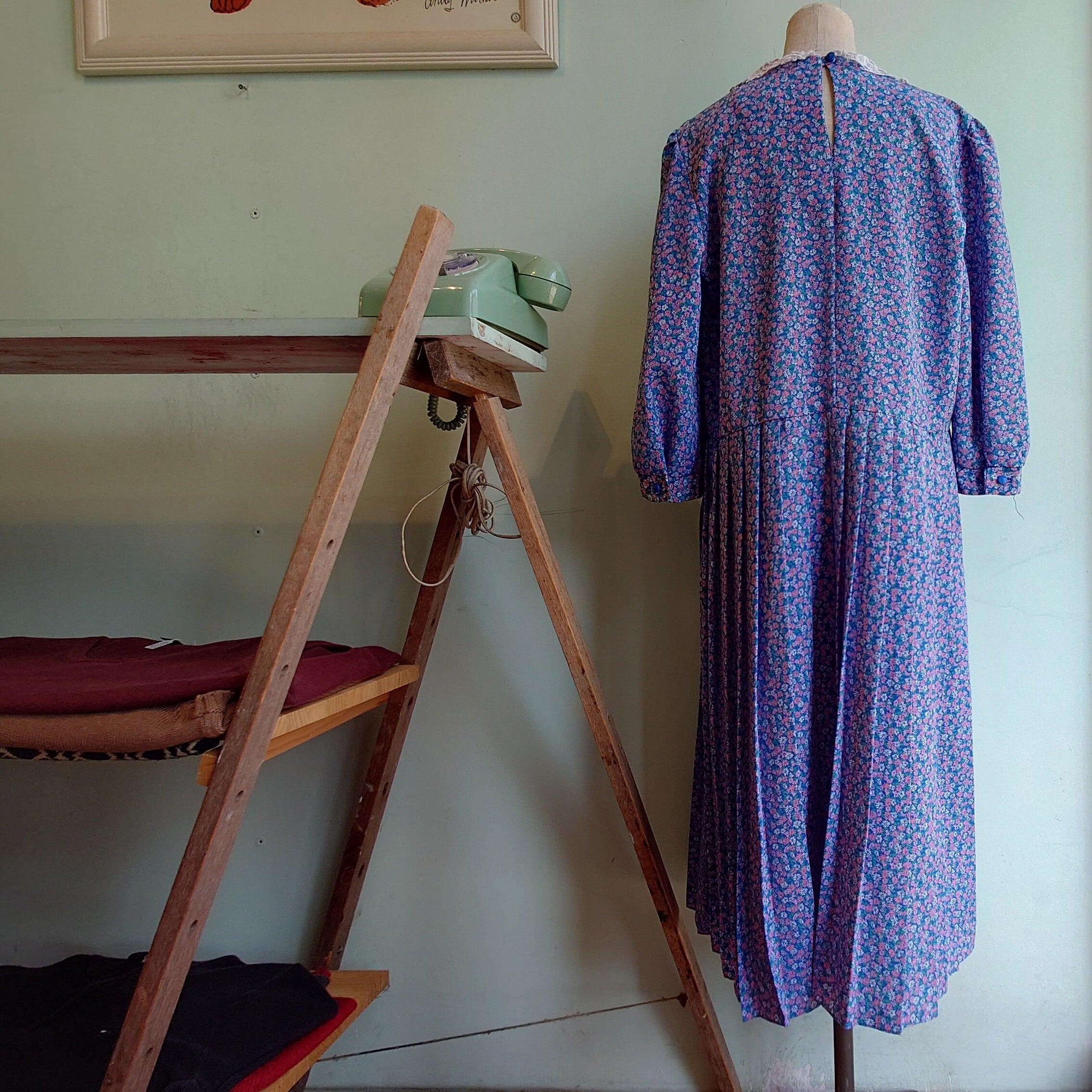 LISA PETITES 80s vintage 花柄 レース ヴィンテージドレス プリーツ