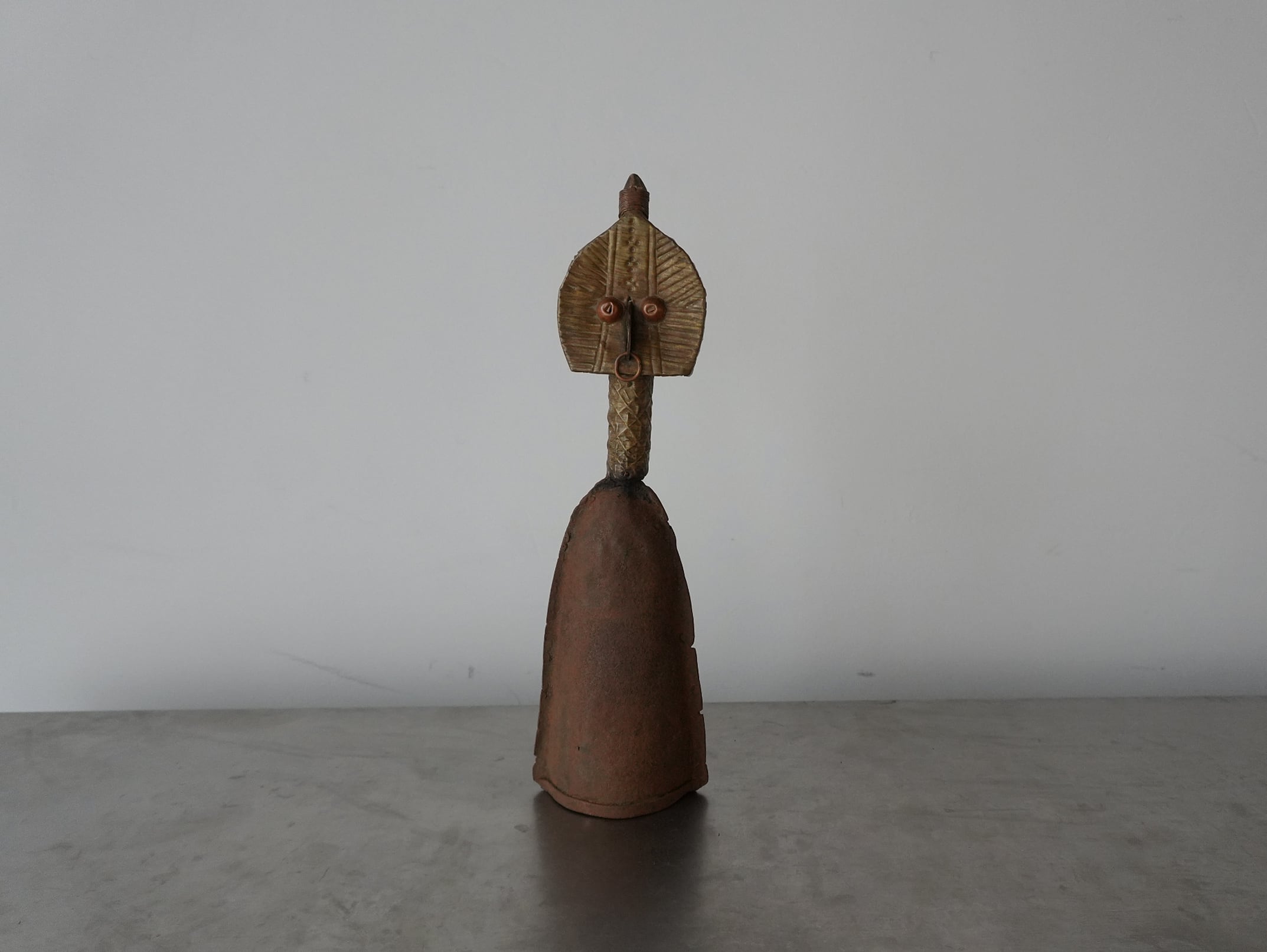 コタ族 マホングウェ族 真鍮ベル ガボン イホンジ ビエリ 鐘|アフリカンアート|Reliquary Guardian Bell Mahongwe people, Gabon