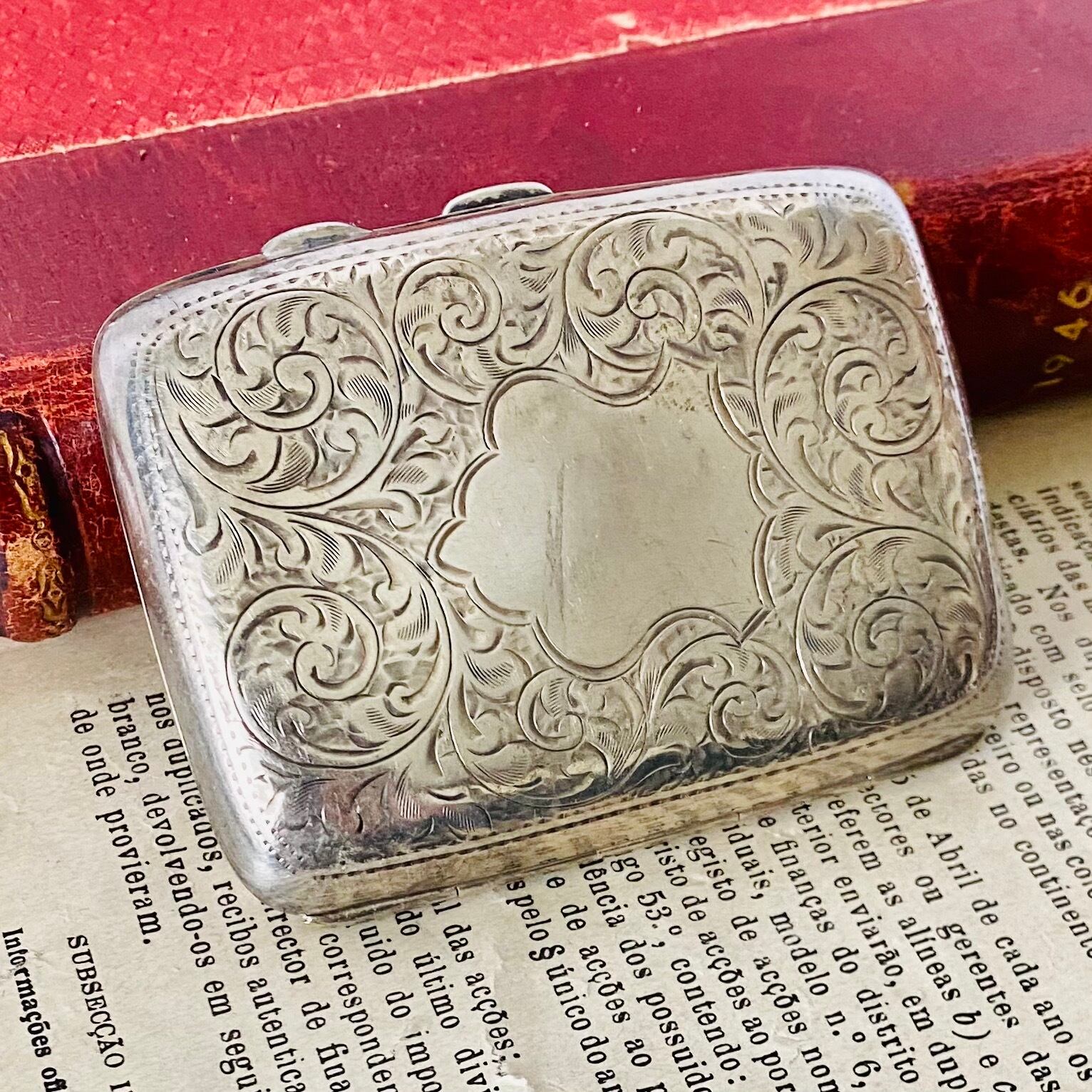 アンティーク カードケース 銀製 シルバー イギリス 英国 チェスター 名刺入れ アンティーク カードケース 銀製 シルバー イギリス 英国 チェスター