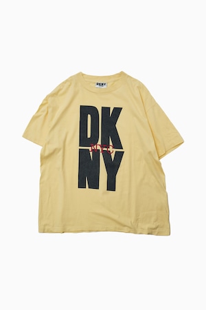 90s USA製 DKNY YELLOW TYPO Tshirt