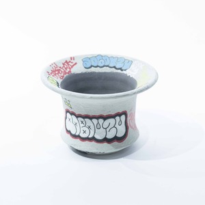 【新着】ハイパーポットクリエイター "阿萬" × aobouzu グラフィティ鉢 8【青坊主5周年記念鉢】