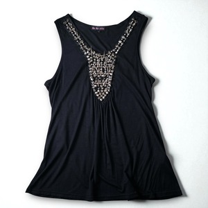 Vintage punk design spyky studs tank top "BLACK"