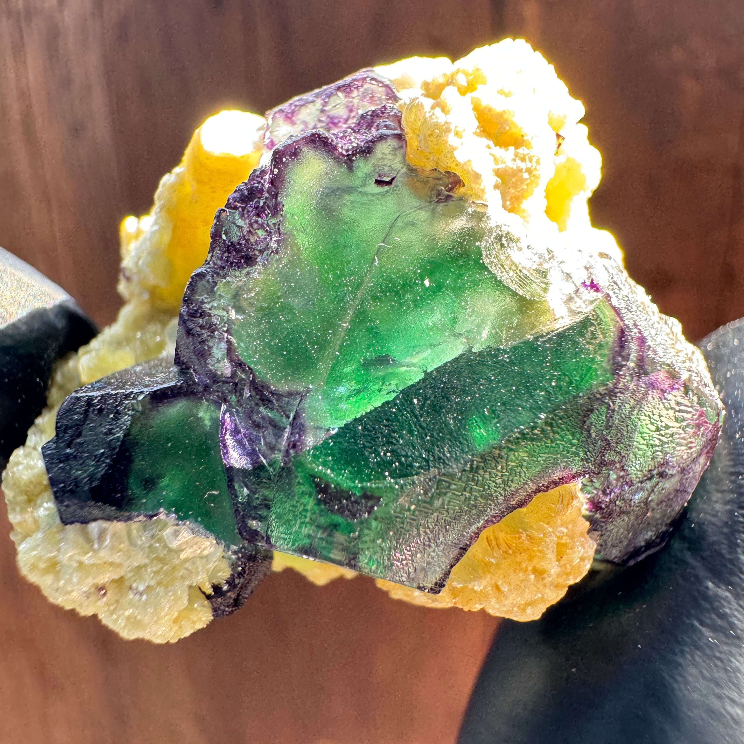 レインボーインクルージョン グリーンフローライト ナミビア エロンゴ