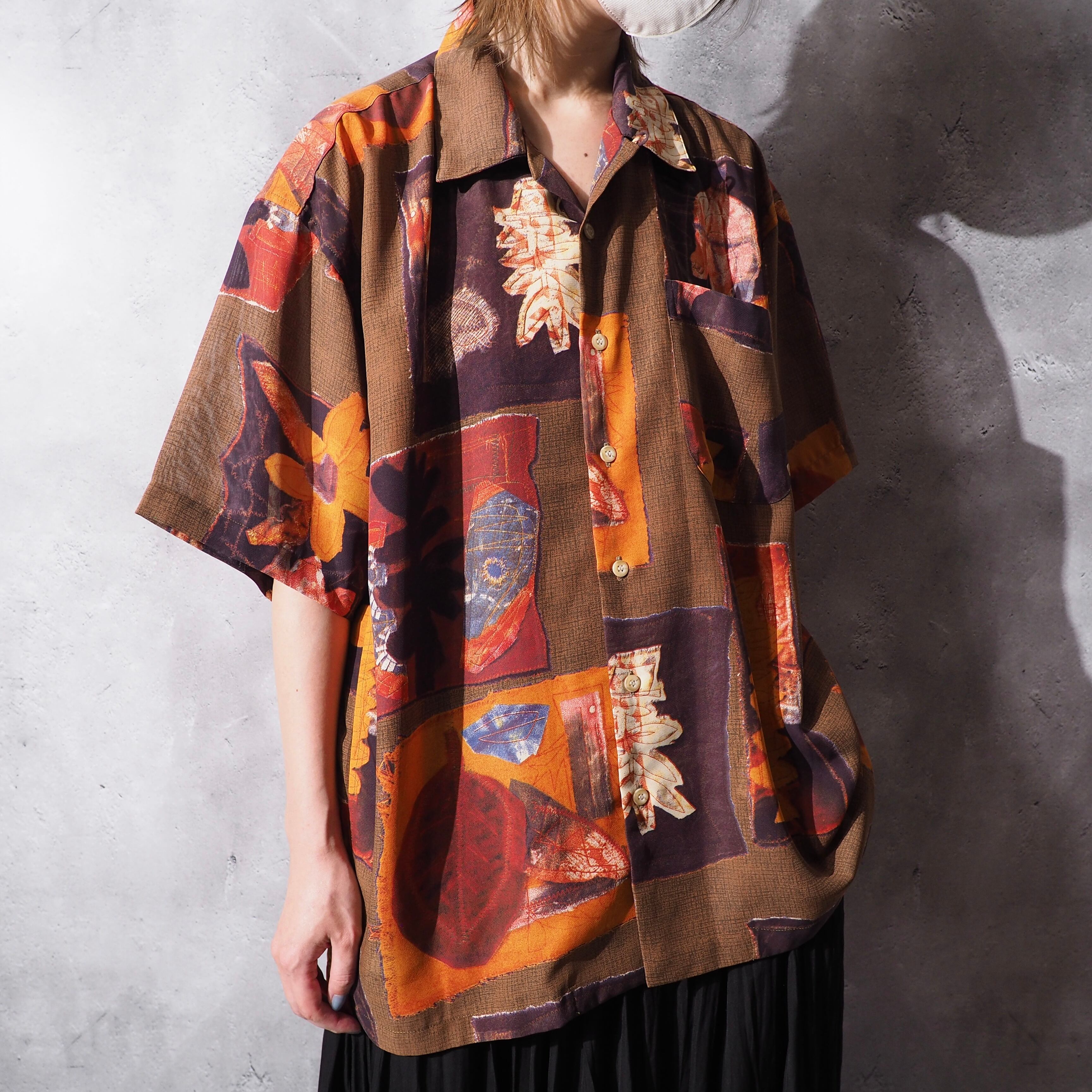 1990s ” Bazzanti ” retro modern art printed vintage open callar shirt