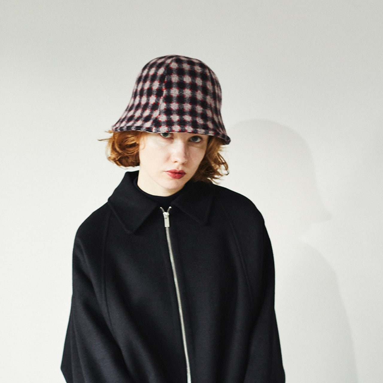 Tulips OP-模様が浮かび上がるチューリップハット-