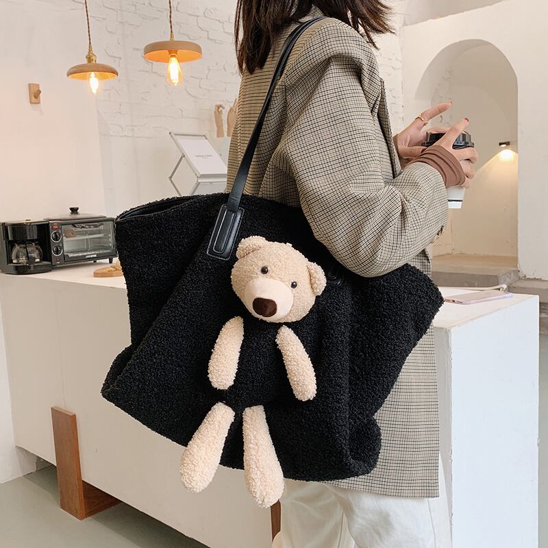 漫画の毛皮のバッグ2020新しい流行のショルダーバッグ大容量の女性のバッグ秋と冬のファッションネット赤人気のトートバッグ Tiancai_Wing_Bag15289103429