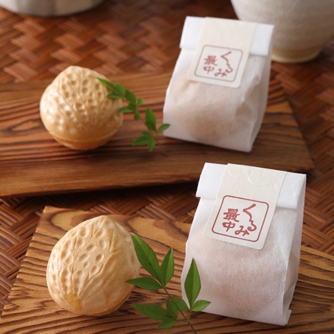 くるみ最中10個入り | 中津菓子 かねい