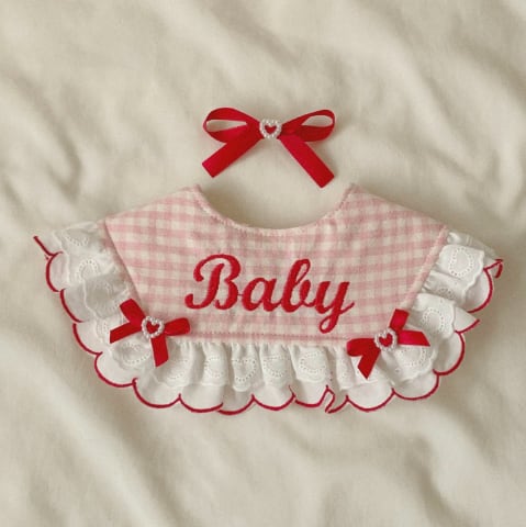 予約【hugmemore】KIKI Cape (Pink)
