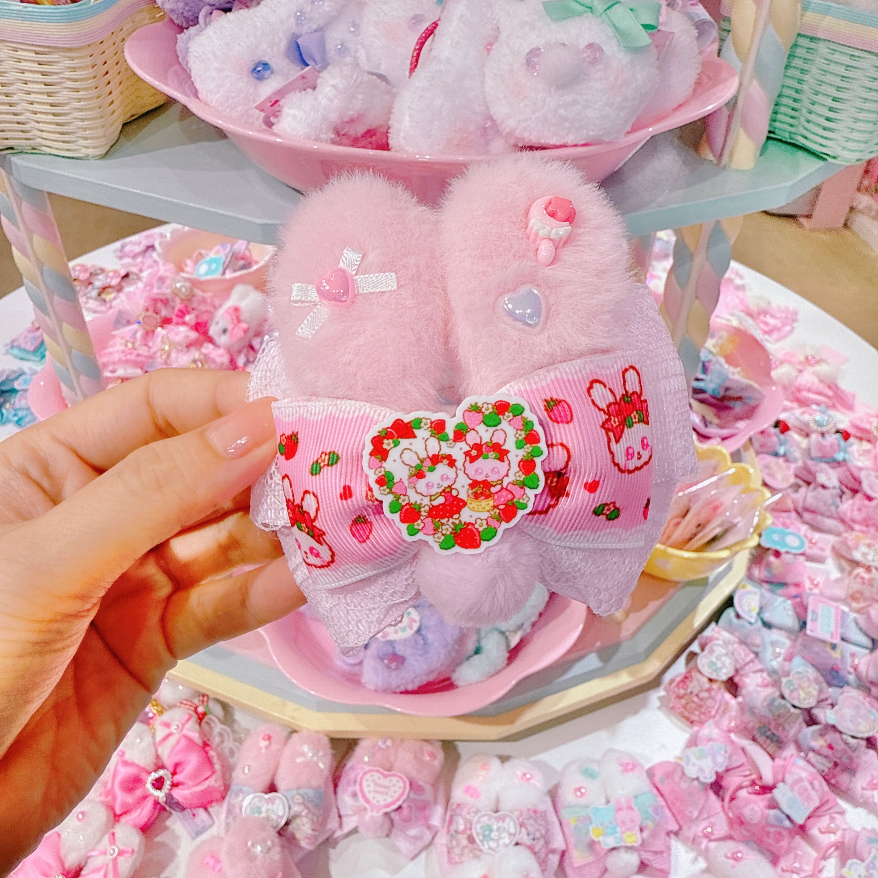 【H2】65-16ヘアクリップ