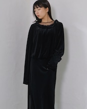 RITSUKO KARITA - Sheer Velour Gather Tops〔plain〕 :Black|透けベロア/ネックギャザー