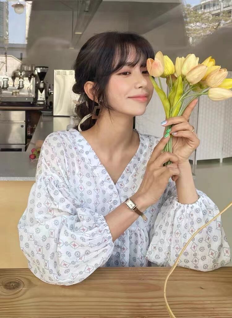 総柄Vネックチュニック　AJ22008-615