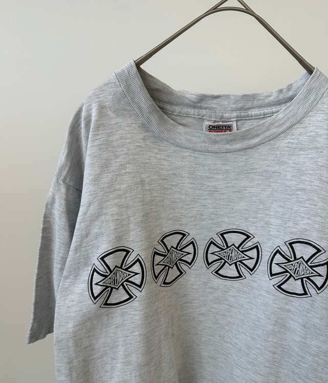 -Independent- Vintage 90s L Print T-Shirt made in USA