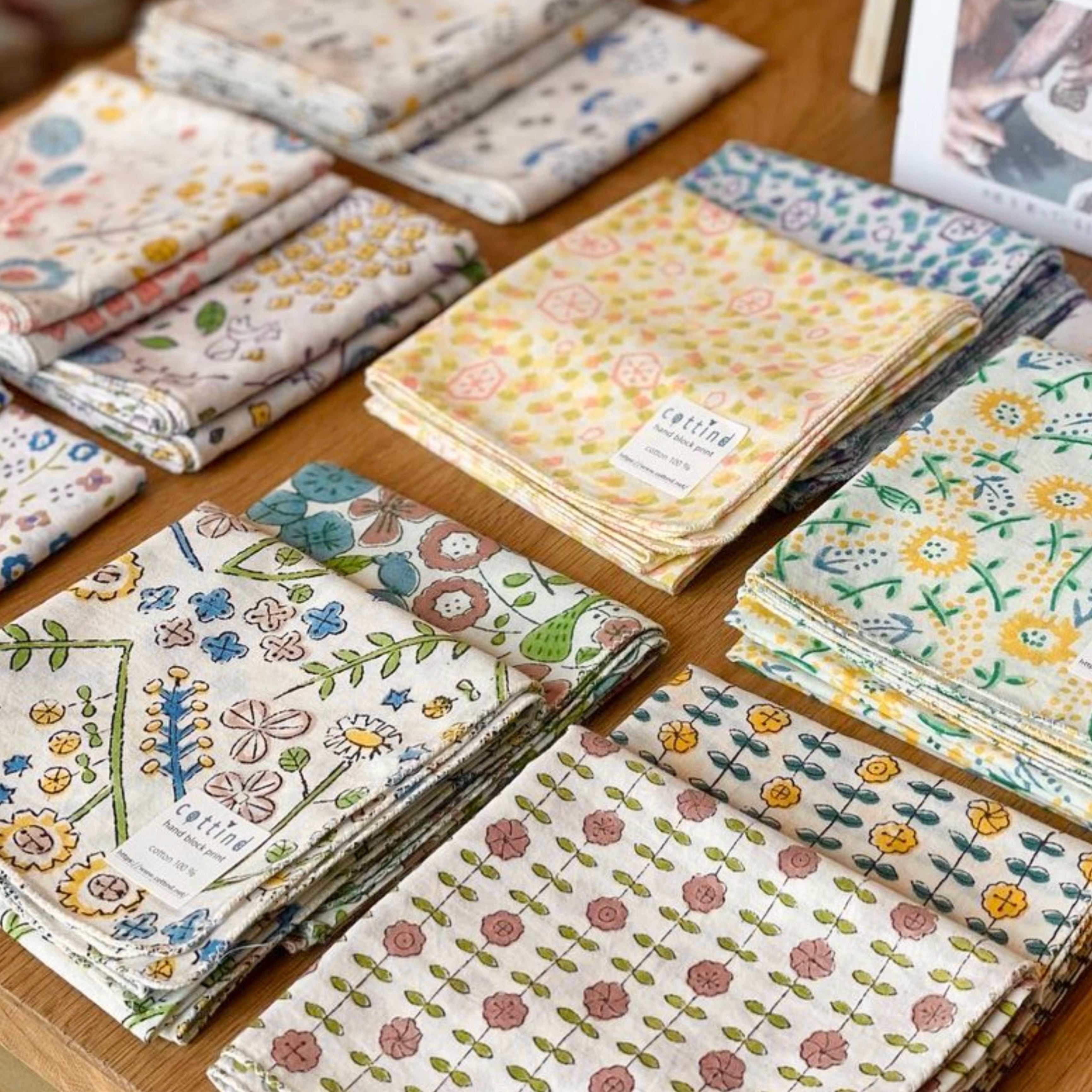 cottind 木版で染めるブロックプリント 大きなハンカチ | Zakka so-la