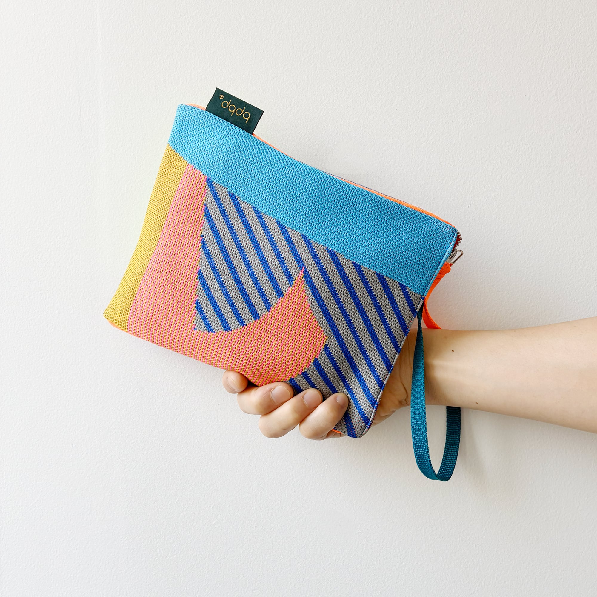 MASARU SUZUKI】鈴木マサル PIPING HAND STRAP KNIT BAG PAPER LEAF