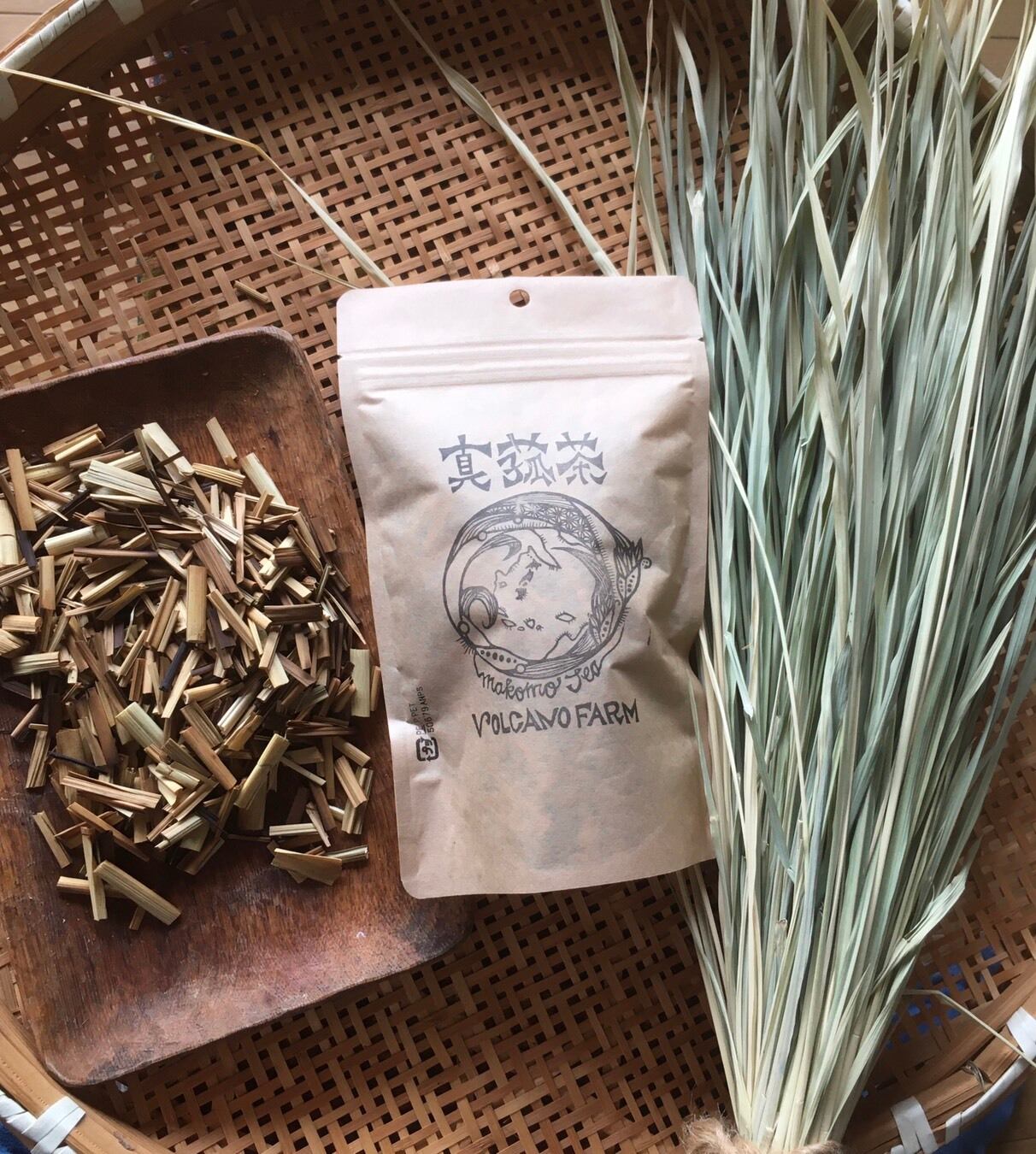 焙煎真菰茶 g Volcano Farm