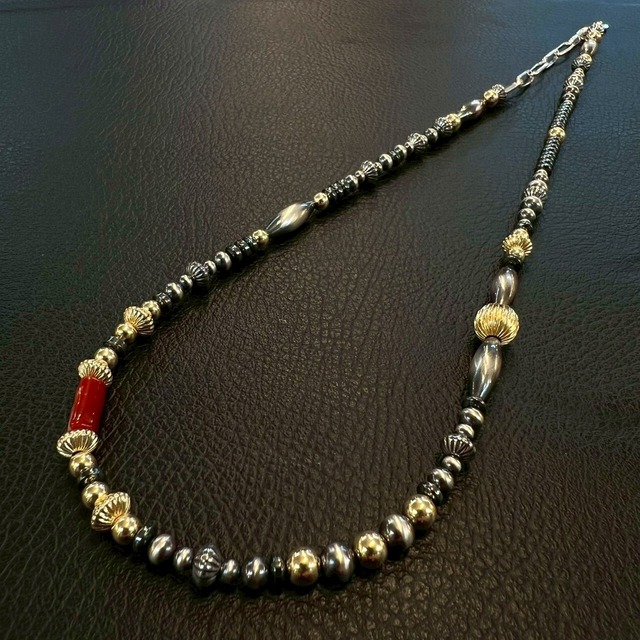 ブライト（Bright）ブレスレット（Wave S Hematite) 血赤珊瑚 45〜55cm