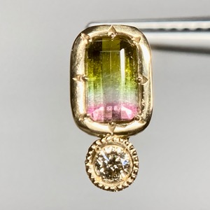 LM7174　K10バイカラートルマリンピアス