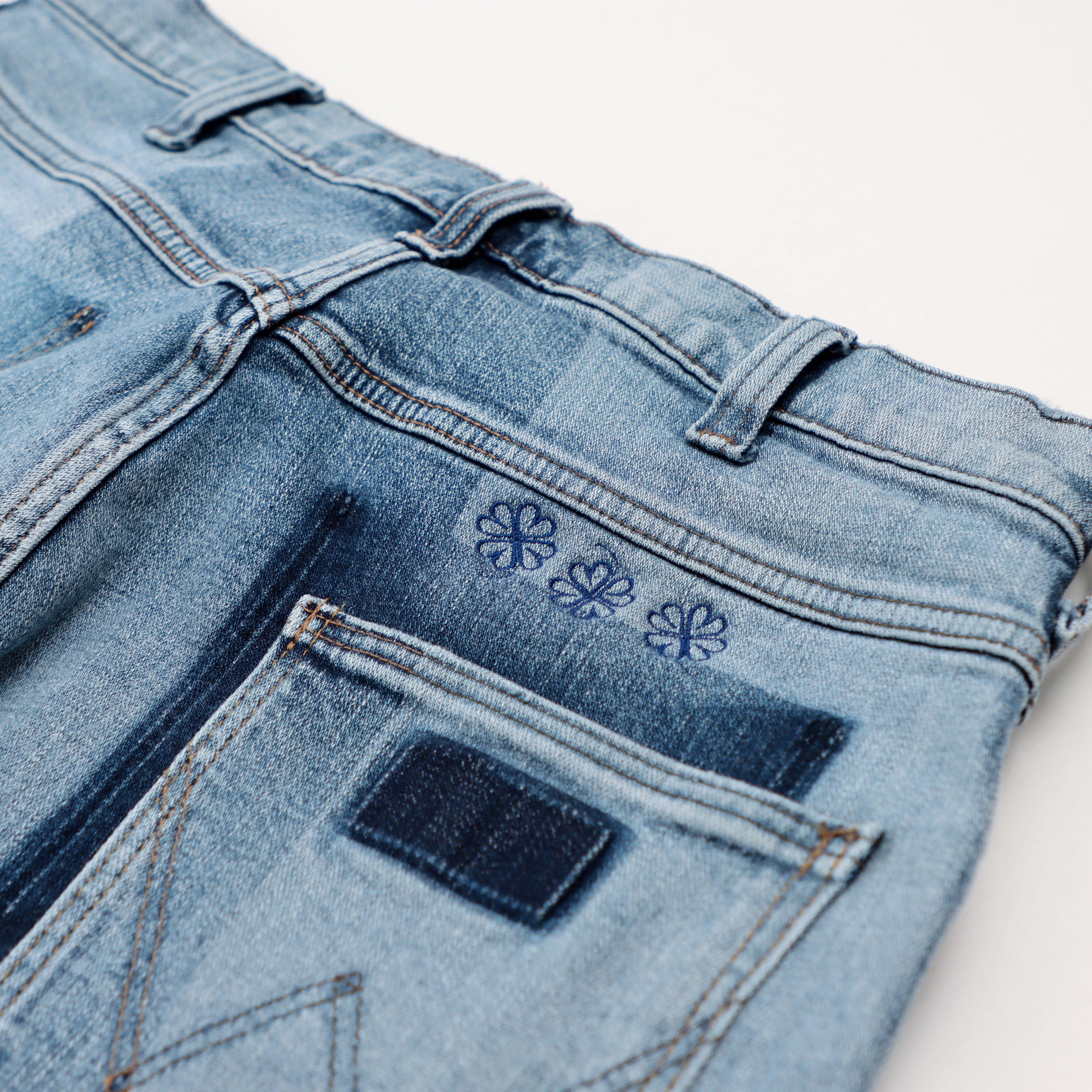 Wrangler × Chah Chah Remake Denim Pants “LIKE” | ChahChah | 公式