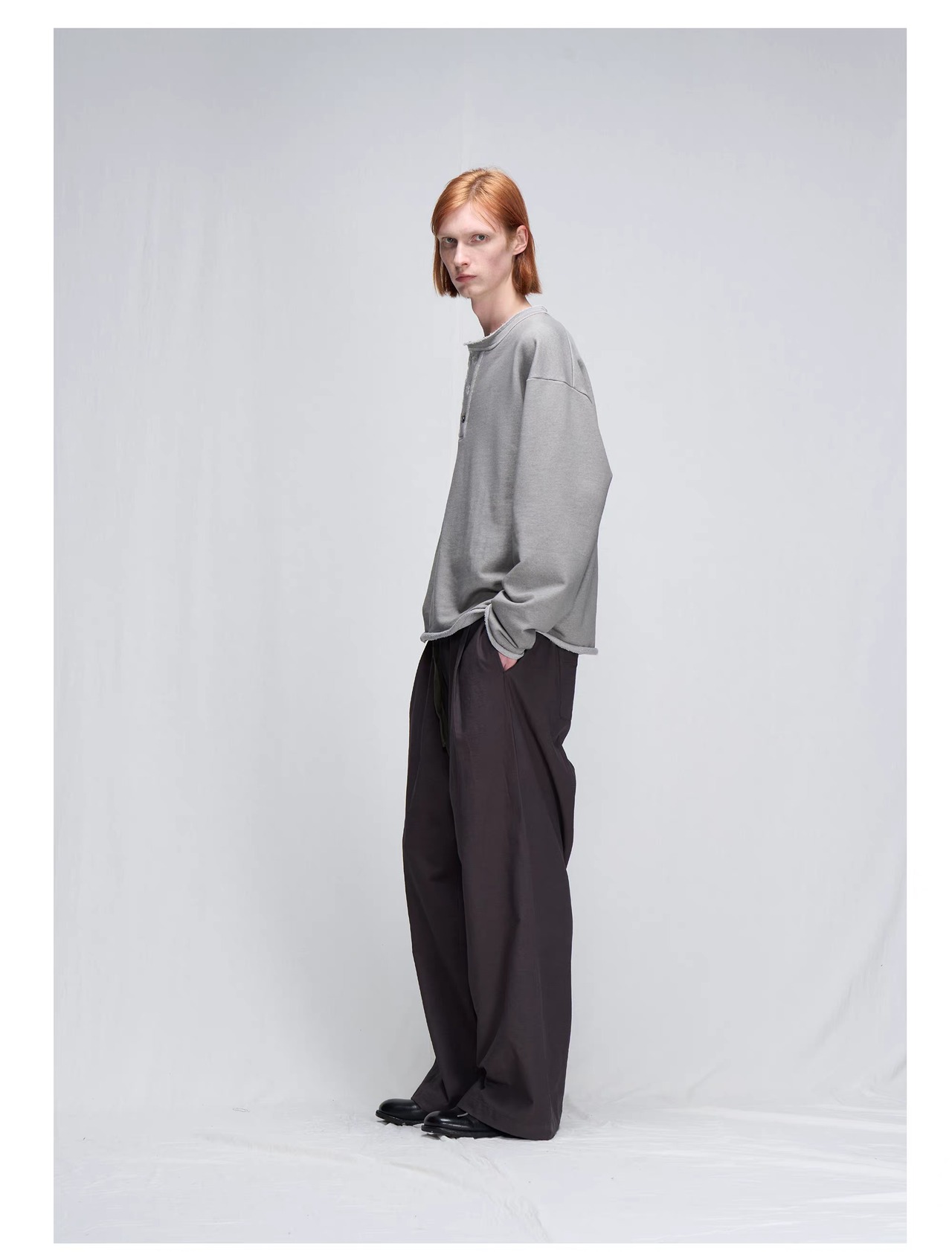 DECESOLO 26SS  ウォッシュドコットン ヘンリーネック ロングスリーブ Tシャツ