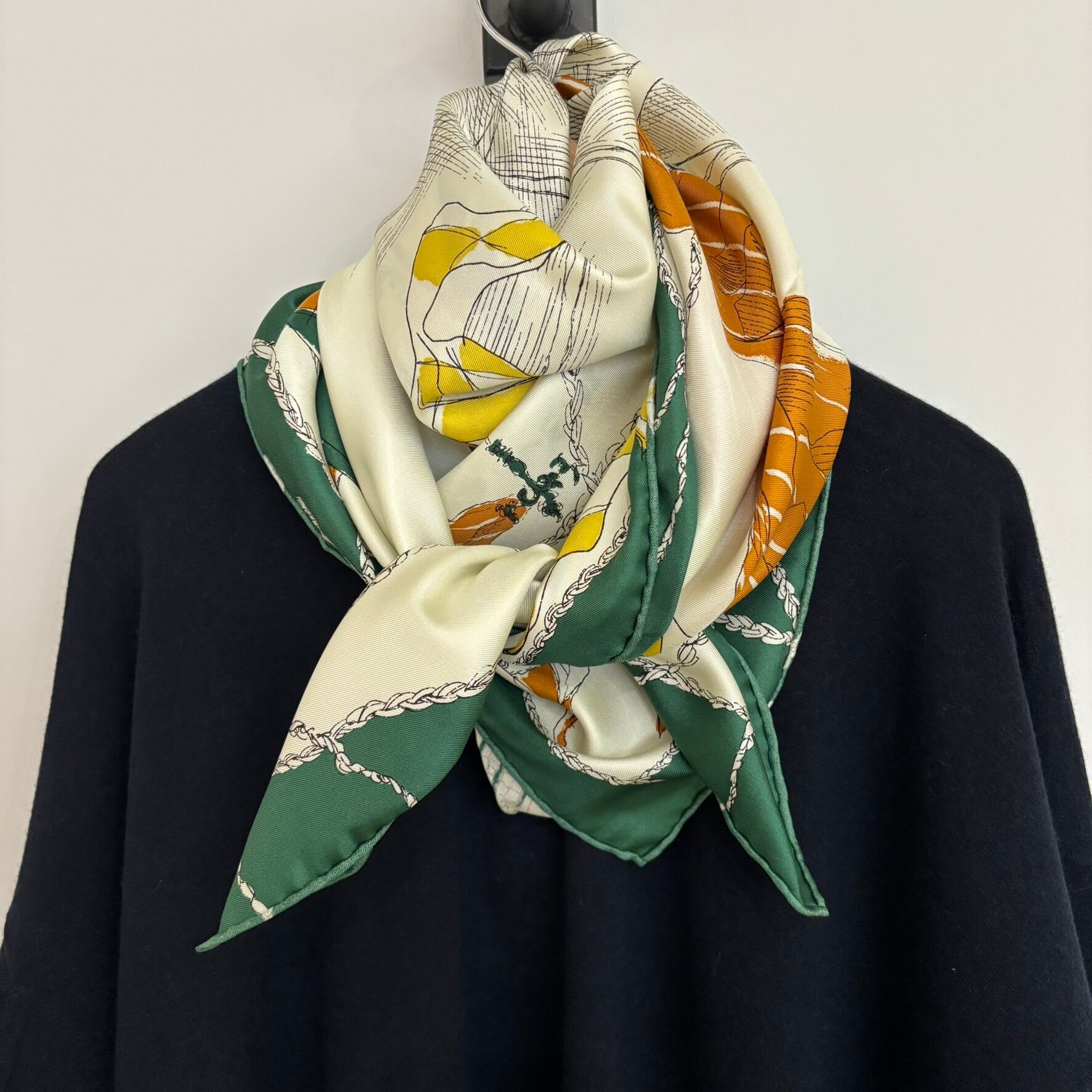 manipuri:3 シルク スカーフ (モンゴルフィエバルーン) 88cm × 88cm