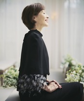 MO//REI つけ袖（リアルフェザー）