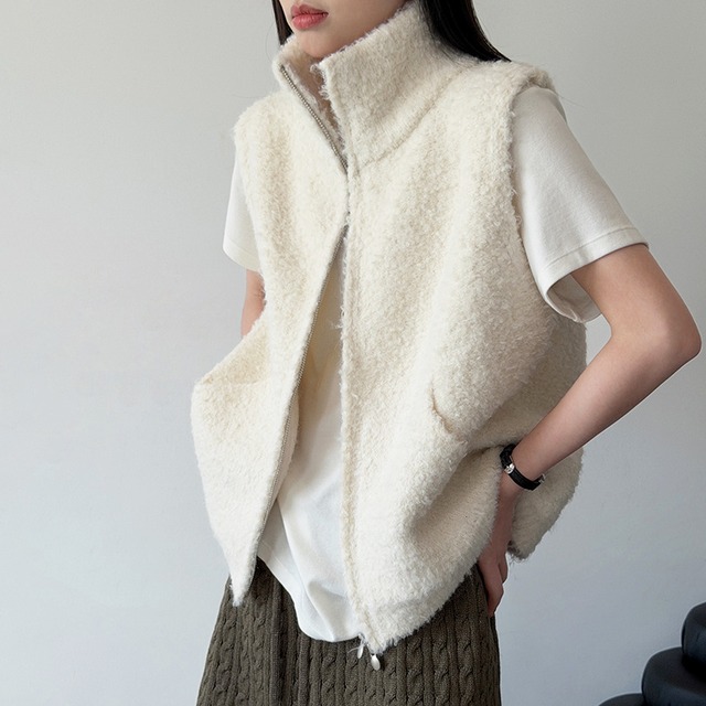 textured zip-up vest 14756