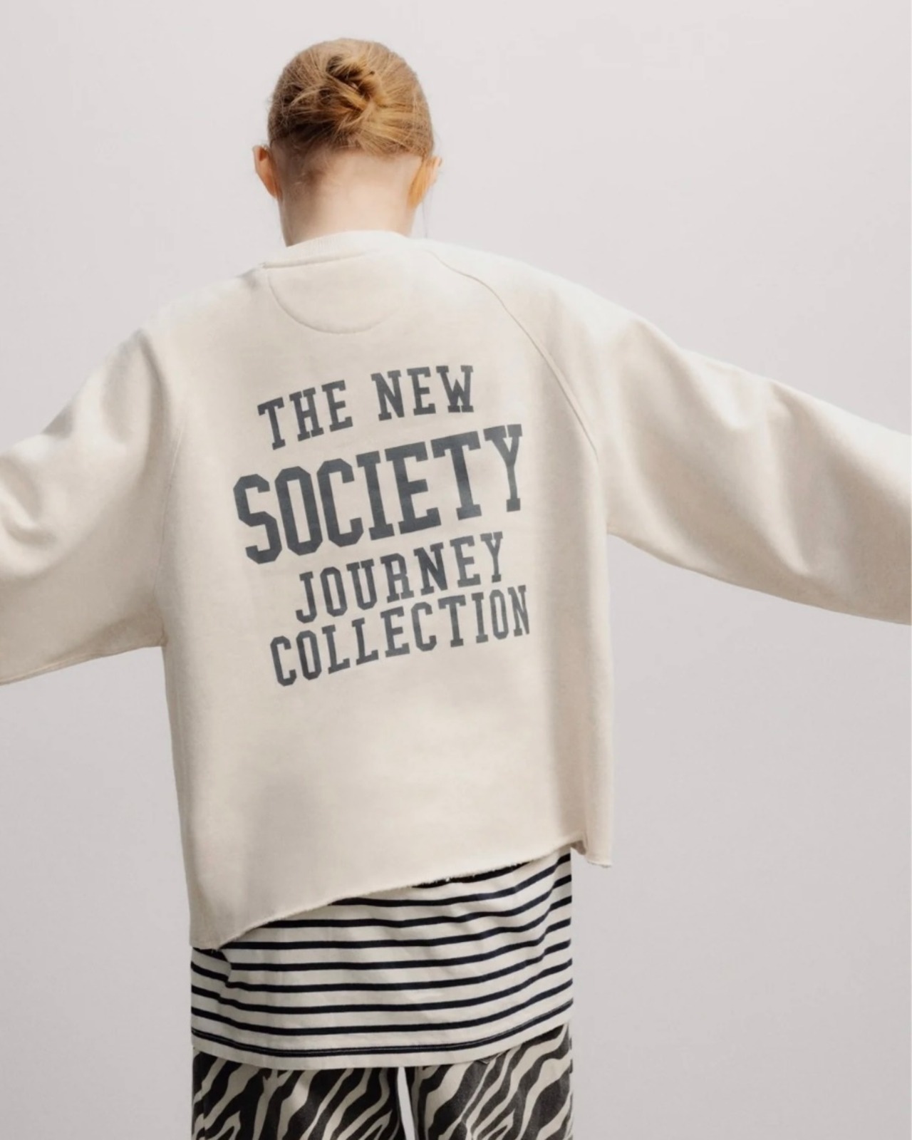 【THE  NEW SOCIETY 18Y】FOG TEEN SWEATSHIRT