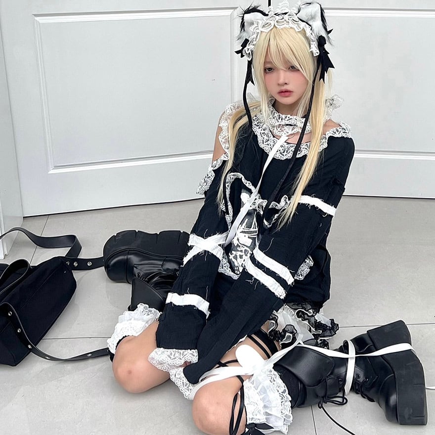 サブカル 服 地雷系 通販 シャツ オープンショルダー 長袖トップス 二次元プリント 闇かわいい アニメ