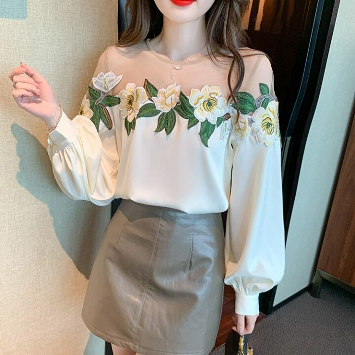 トップス レディース ブラウス シャツ プルオーバー 長袖 ランスリーブ ラウンドネック 切り替え メッシュ 透け感 シースルー かわいい 大人可愛い きれいめ シンプル カジュアル 大人 上品 おしゃれ 大人女子 送料無料 キュート ガーリー 個性的 セクシー エレガント S M L XL アプリコット 花柄 春 夏 秋 冬 10代 20代 30代 ママ OL 通勤 学生 通学 デート お出かけ 女子会 パーティー イベント 着回し 普段使い 韓国系 ファッション コーデ スタイル モテ 体型カバー