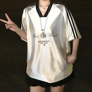 レディース トップス 半袖 Vネック ワイド オーバーサイズ かわいい 大人可愛い シンプル カジュアル おしゃれ かっこいい こなれ感 ラフ メンズライク スポーティー ガーリー ルーズ 個性的 主役級 存在感 抜け感 ラブリー キュート 都会的 春 夏 学生 お出かけ お泊まり アウトドア イベント リゾート 旅行 公園 女子会 休日 バカンス ガーデン ショッピング コンサート ライブ カフェ 韓国 体型カバー 普段使い 着回し モテ トレンド 流行 インスタ映え S M L ホワイト