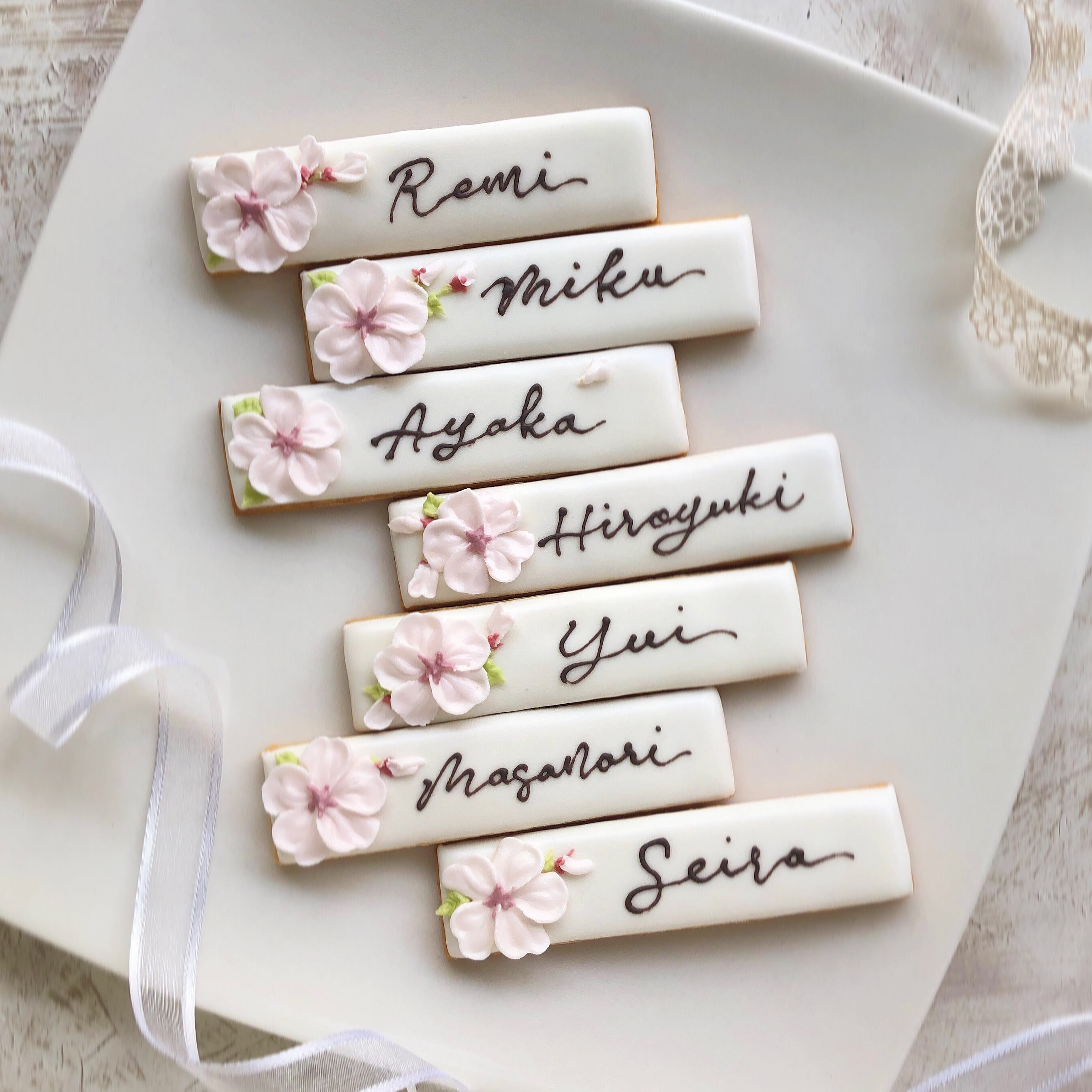 Cookie Bars Flower 席札アイシングクッキー 10本単位でご購入ください 464 Sunbaked Sweets