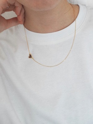 ROSE NECKLACE