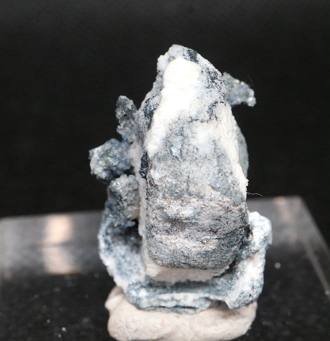 ベニトアイト   ベニト石  BN078 4,6g 鉱物　天然石　パワーストーン 原石 標本