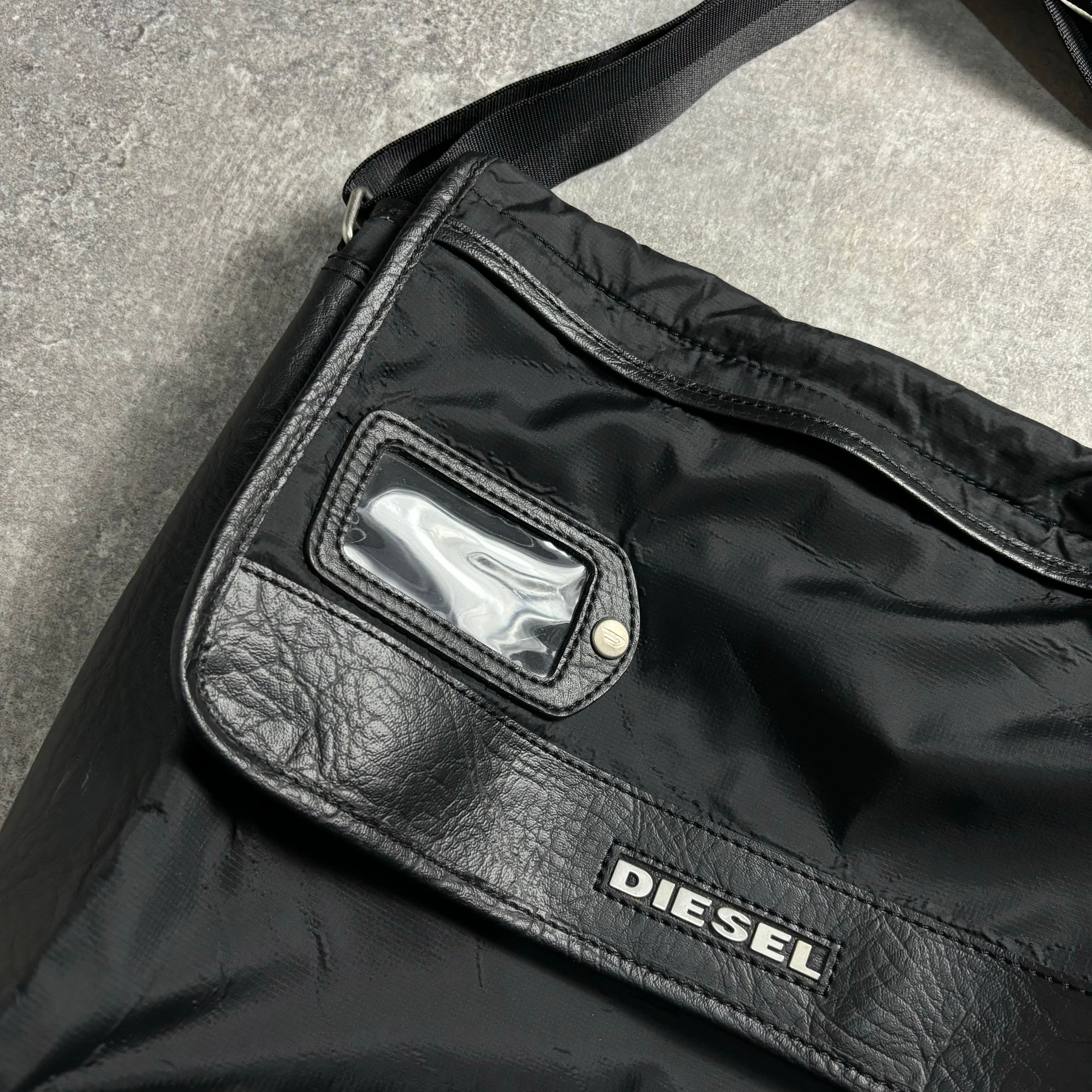 00s DIESEL メッセンジャーバッグ ワンショルダー アーカイブ Y2K