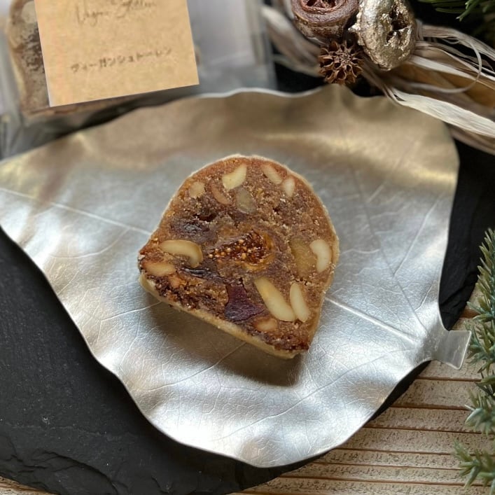 【店頭受取】米粉のヴィーガンシュトーレン 2/3サイズ