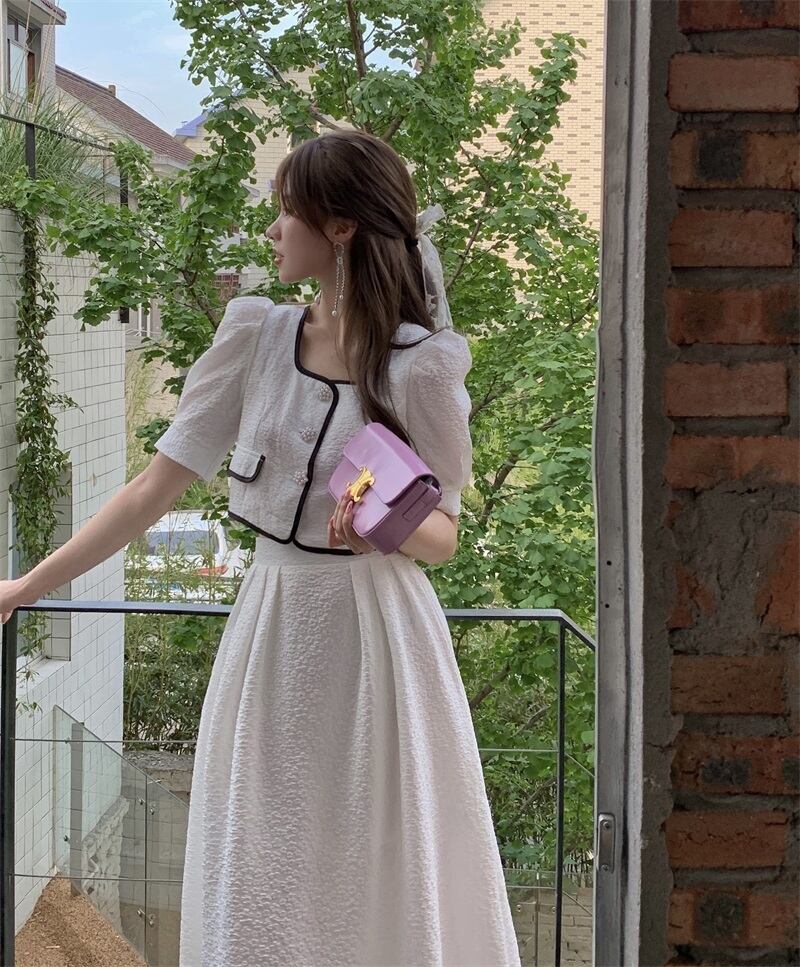 ショートコート サマーカーディガン薄手ホワイトトップス 夏物 ブラックストロベリース64844431643