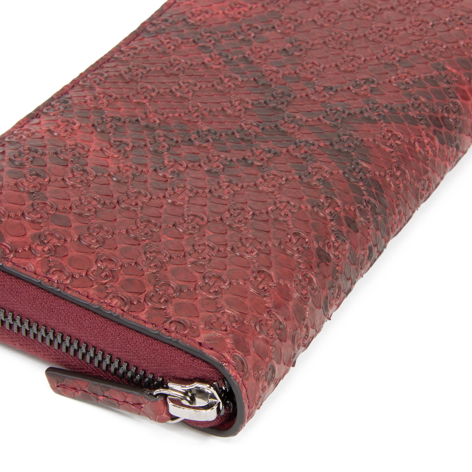 本物 グッチ 長財布 トラベルケース マイクログッチシマ 赤 GGロゴ 大きい 本物 グッチ 長財布 トラベルケース マイクログッチシマ 赤 GG