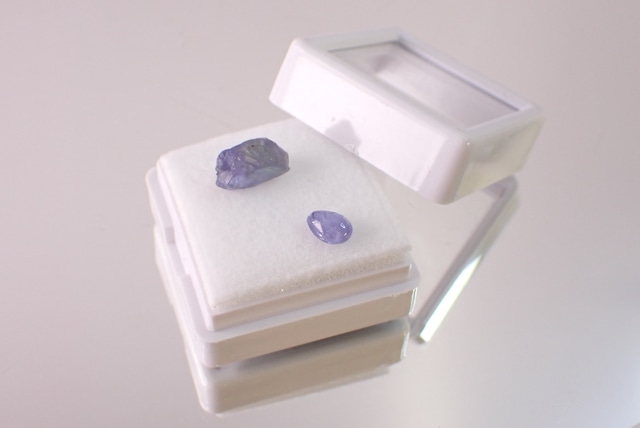 【原石セット】タンザナイト　0.55ct/2.18ct　[D3-369]