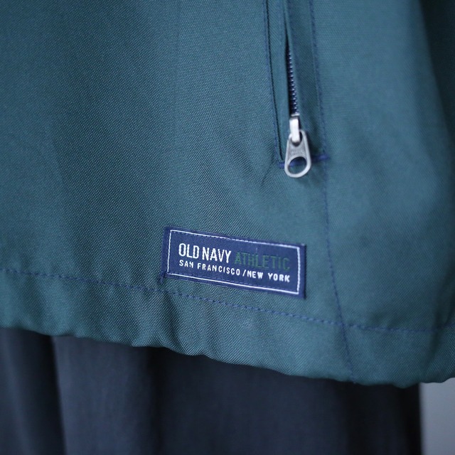 "OLD NAVY" over silhouette good coloring anorak nylon parka