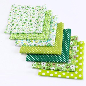 【新着特価】サムコス 7枚図案セット 生地 布 50*50cm 花柄 パッチワーク布 カットクロス 綿 DIY手芸用 ハンドメイド 小花 はぎれ 花 縫う手作り パッチワー 室内装飾 (グリーン)