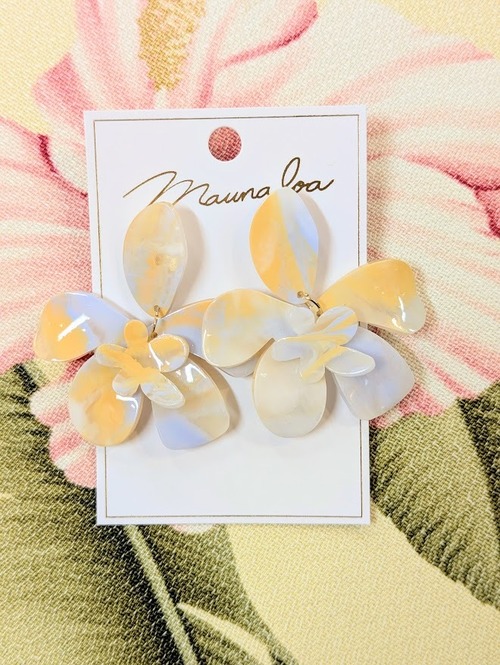 アセチフラワーピアス(LT BLUE）