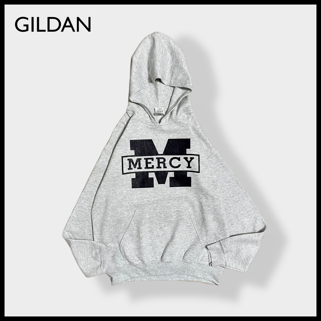 【GILDAN】MERCY マーシー パーカー ロゴ プリントプルオーバー スウェット フーディー hoodie M us古着