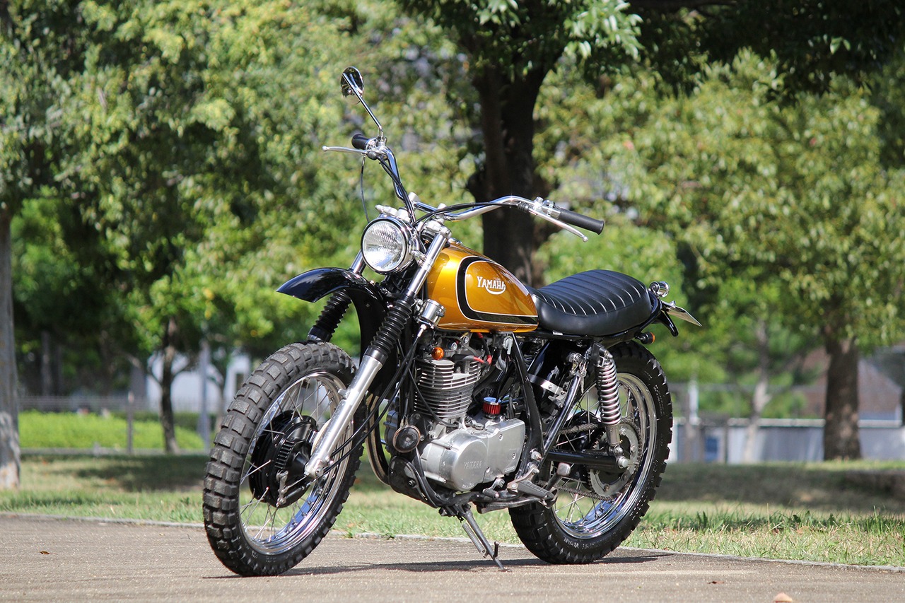 Down Mount - Turn signal kit (Small rubber) /SR400/500